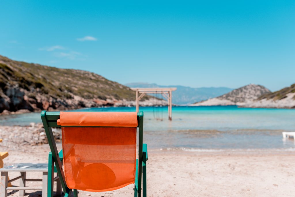 beach-bar-samos