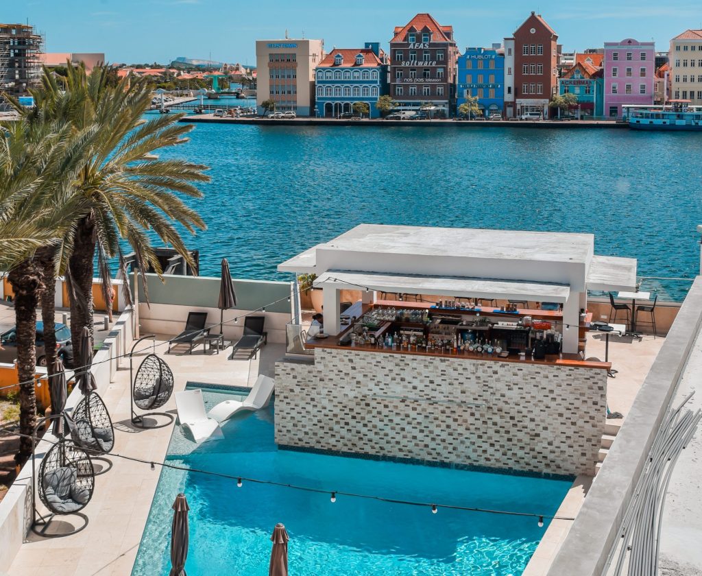 hotels-curacao