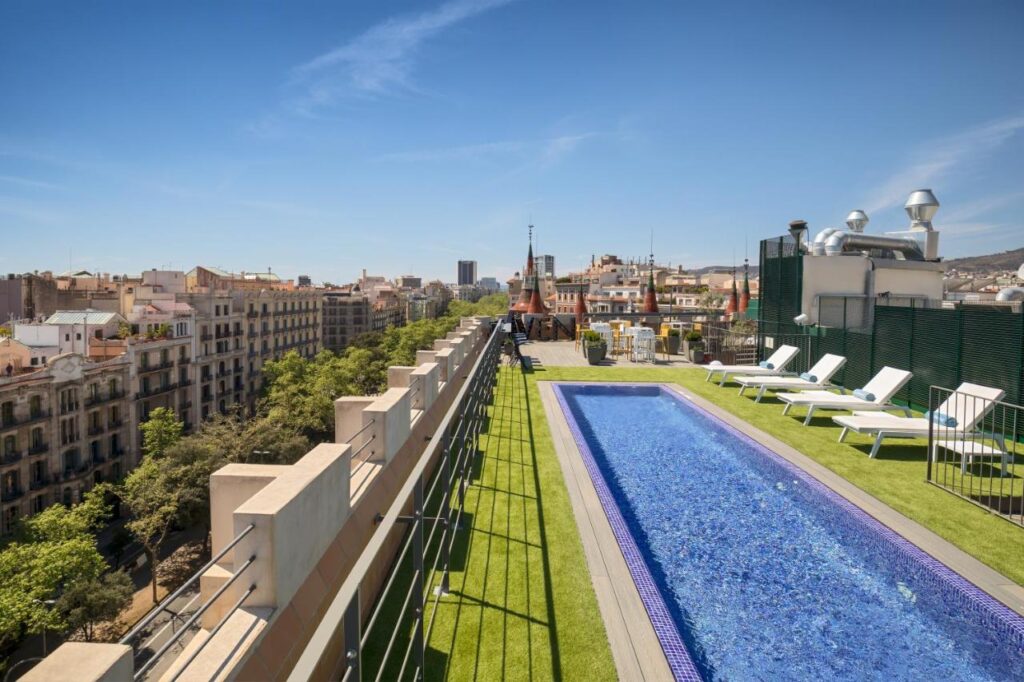 hotels-barcelona-met-zwembad