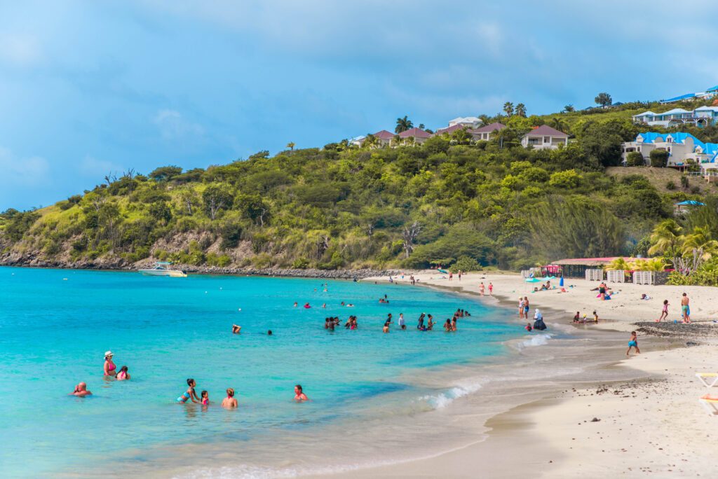 kindvriendelijk-strand-sint-maarten