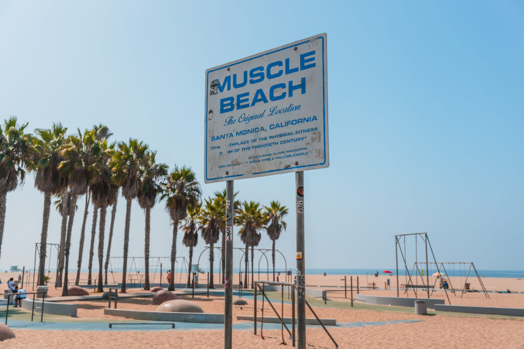 muscle-beach-los-angeles